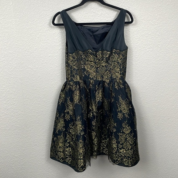 ML Monique L’huillier Gold Black Lace Fit Flare Mini Dress Party Birthday Sz 8 - Picture 5 of 12